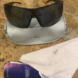 ⬇️PRICE DROP⬇️Dior Women Sunglasses